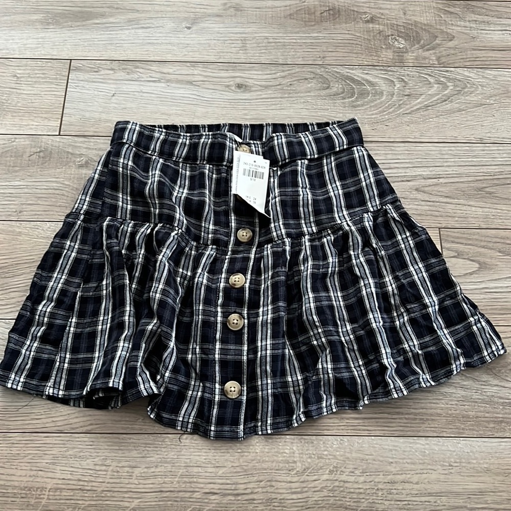 Abercrombie kids plaid skirt with shorts underneath new with tags